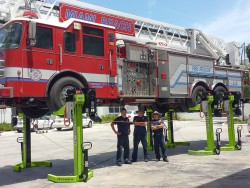 HBP Hybrid Battery-Powered Mobile Column Lifts 2