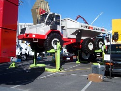 Heavy-Duty Mobile Column Lifts Vegas 2